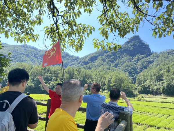 为茶企远行，品牌国茶融合发展中心启航！